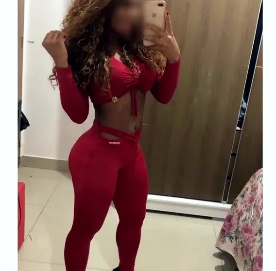 Antonia, 31
