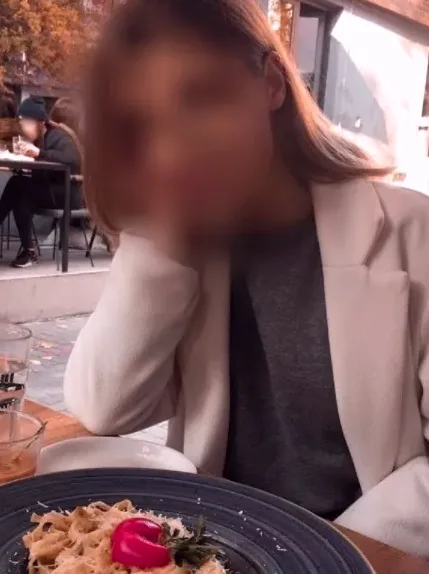 Aylin, 37