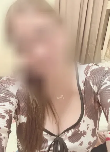 Carina, 39