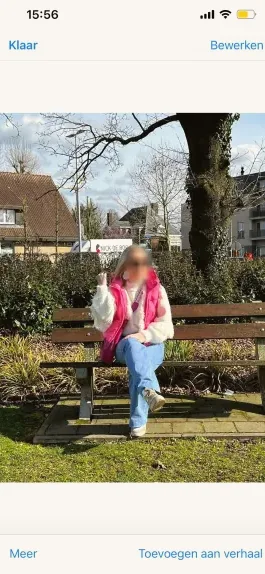 Daniela, 26