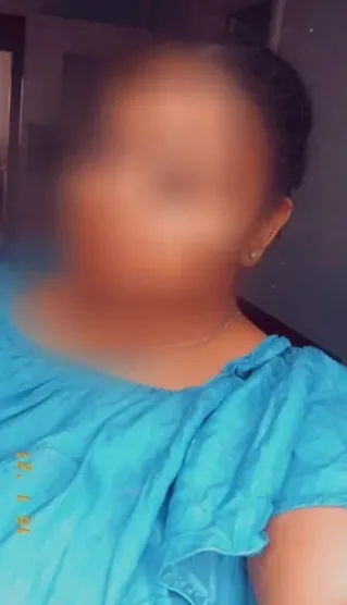 Fatma, 29