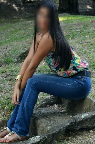 Fiona, 31