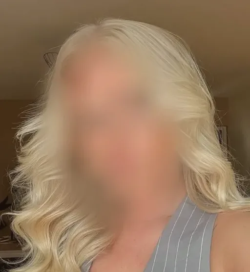 Helena, 35