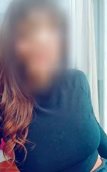 Kathleen, 33