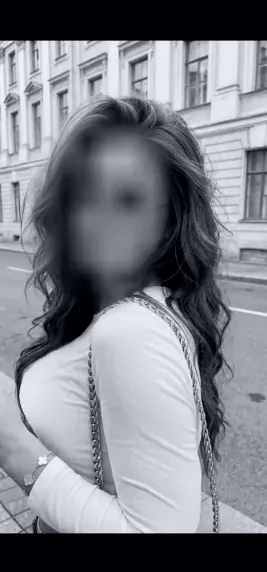Lea, 29