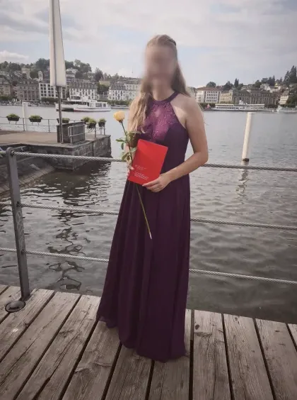 Rebecca, 23