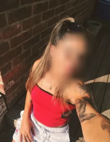 Rieke, 30