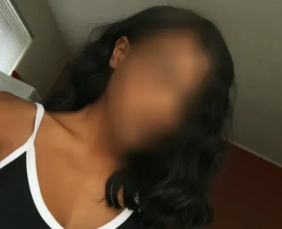 Sonja, 25