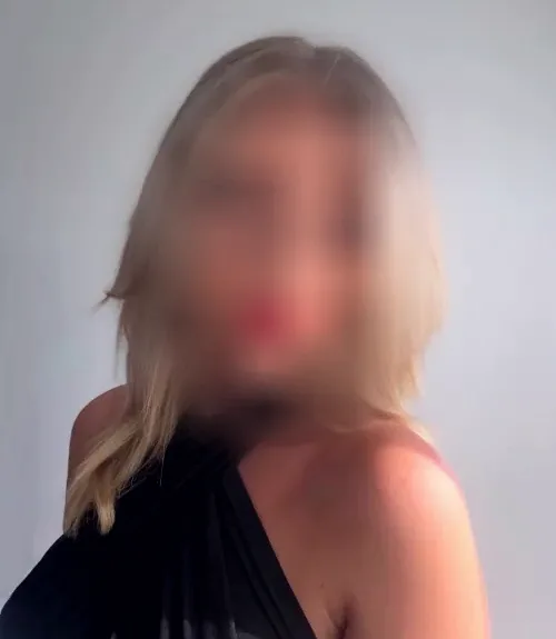 Sonja, 32