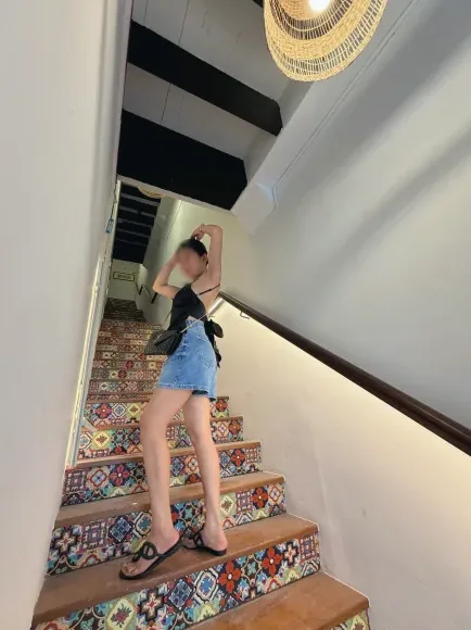 Sophie, 30