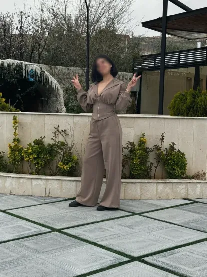 Theresa, 34