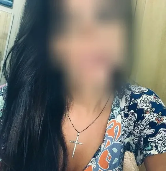 Zeynep, 38
